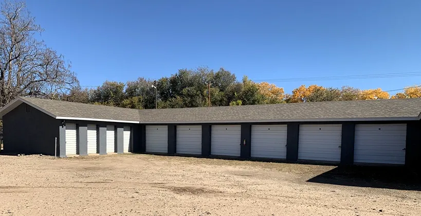 Exterior of storage units at Osprey Storage Hwy 47.
