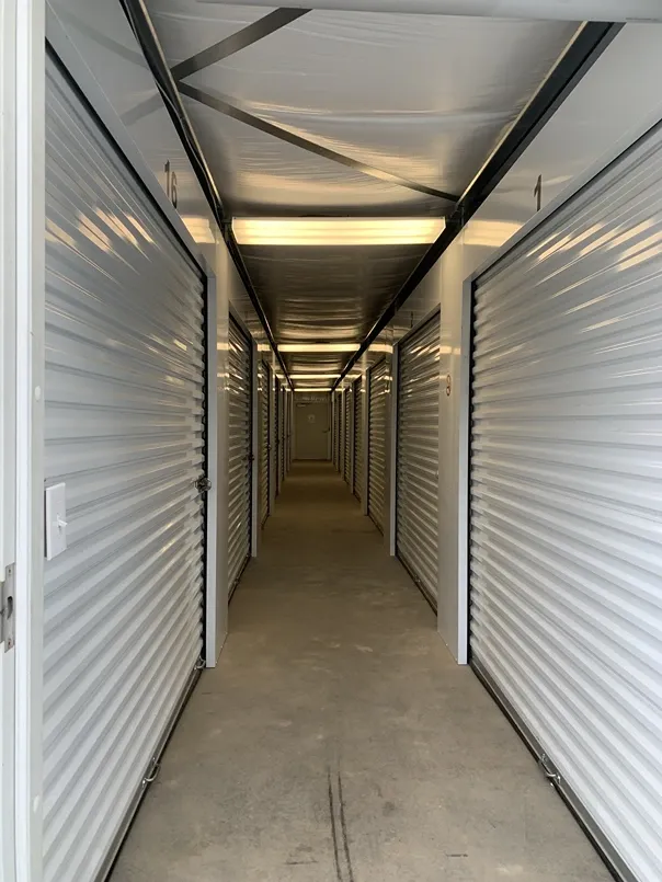 Exterior of indoor storage at Volunteer Storage Loudon facility.