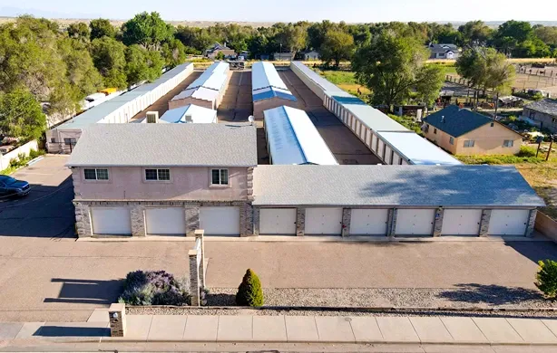 Aerial view of Osprey Storage Thatcher facility.